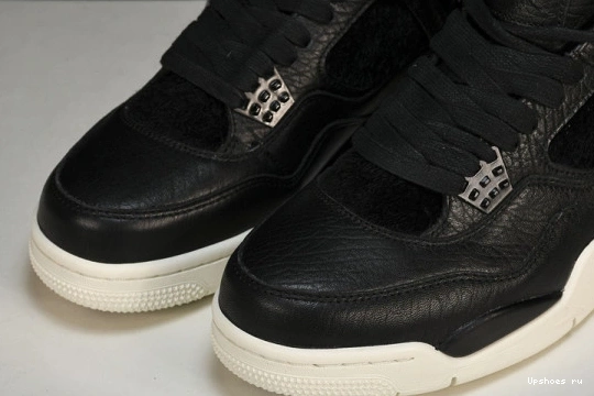 819139-010  819139-010 4 Hair Jordan Black Pony Retro 0616